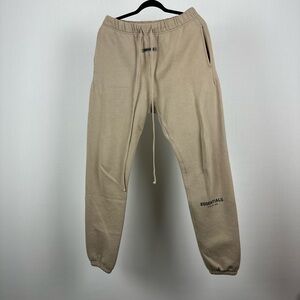 fear of gods essentials sweatpants size large (gray)